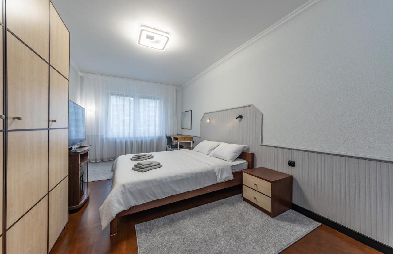 Modern 3 Bedroom Apartment كييف المظهر الخارجي الصورة